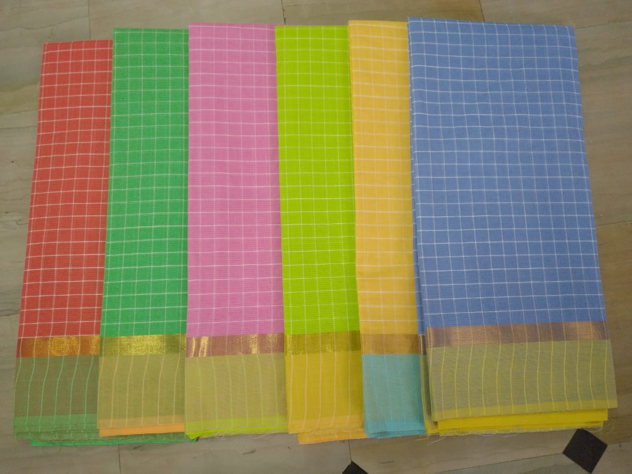 29FE6DE0-E93B-4288-9400-D5A389EA8E34 COCO-75